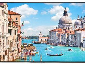 Hikvision 65" 4K Monitor